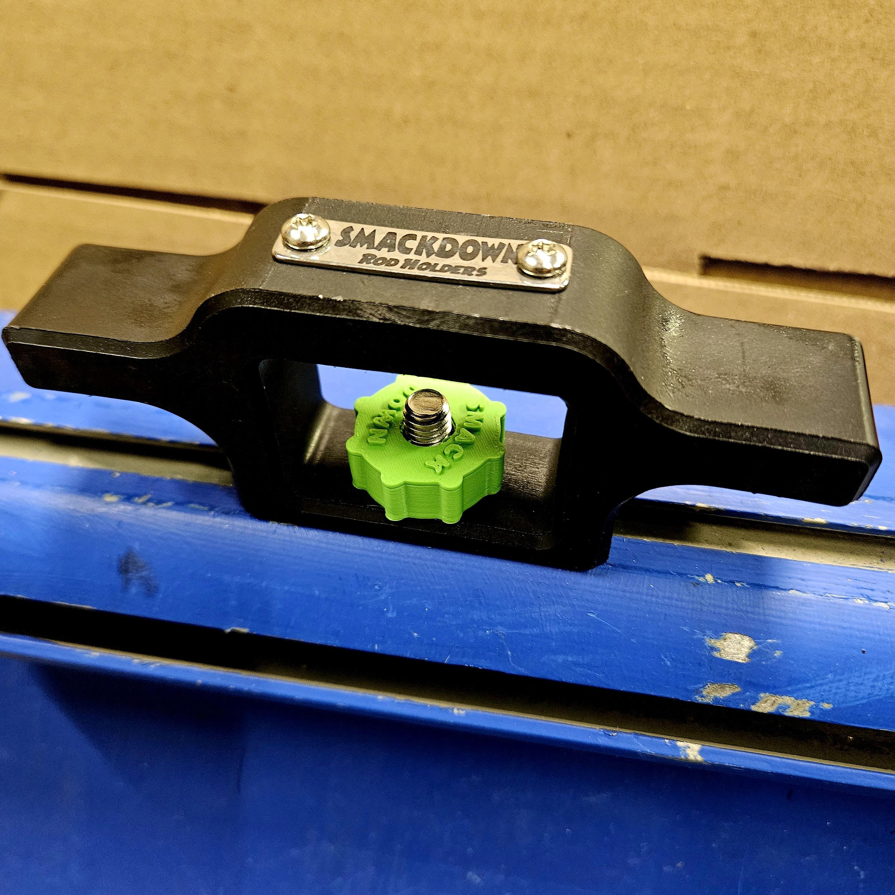 SmackDown Portable Cleat