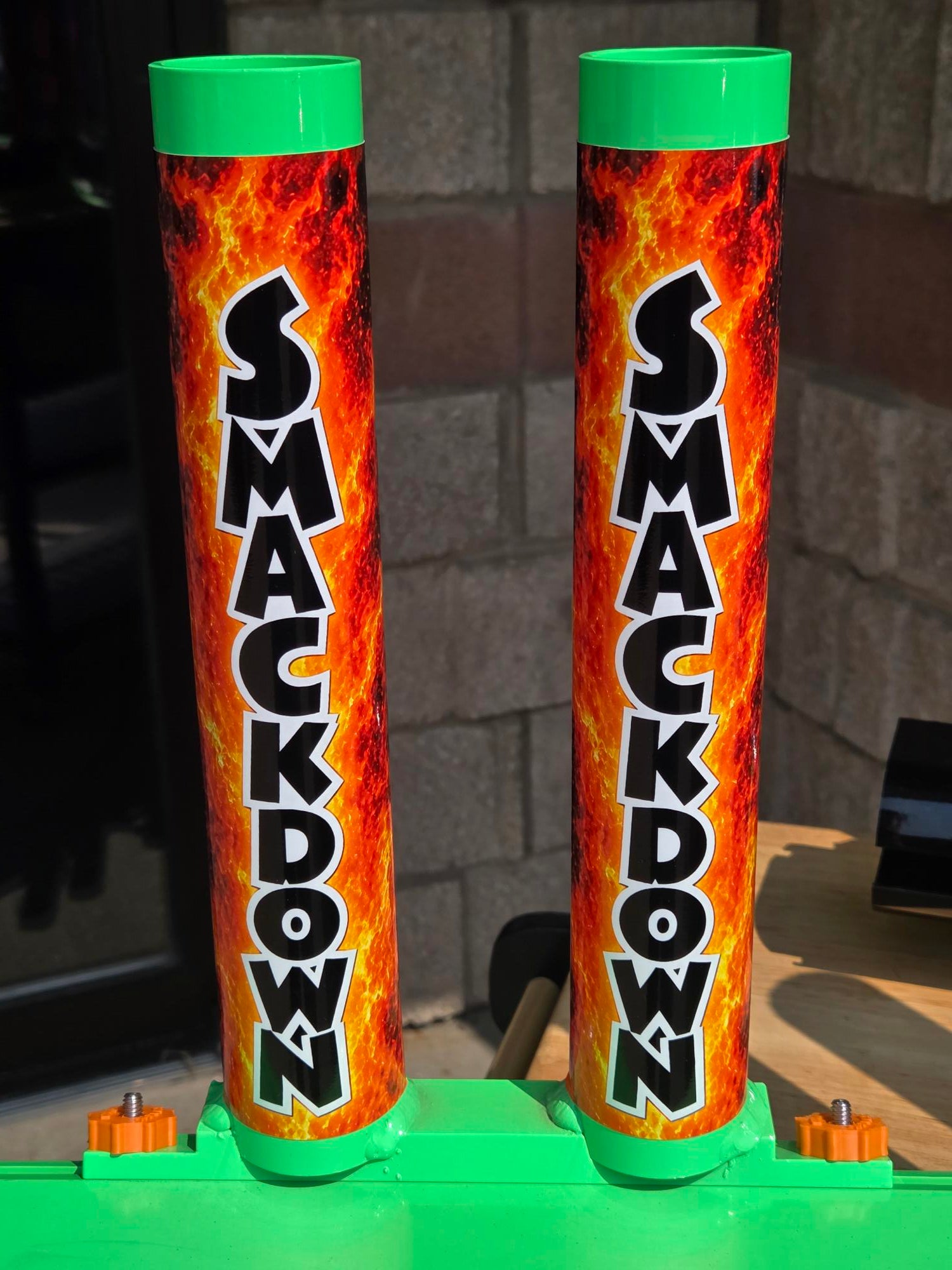 Smackdown - Smokin' Hot Edition - TRACK MOUNTED Traveler Pipes
