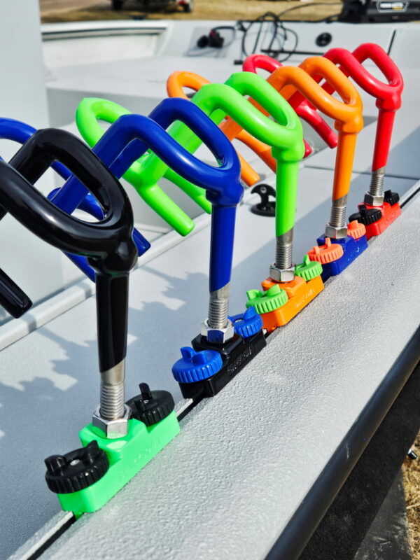 SMACKDOWN LEFT-HAND THREAD ROD HOLDERS (ships June 23+)
